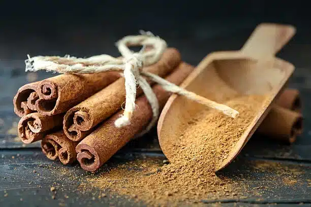 Cinnamon sticks